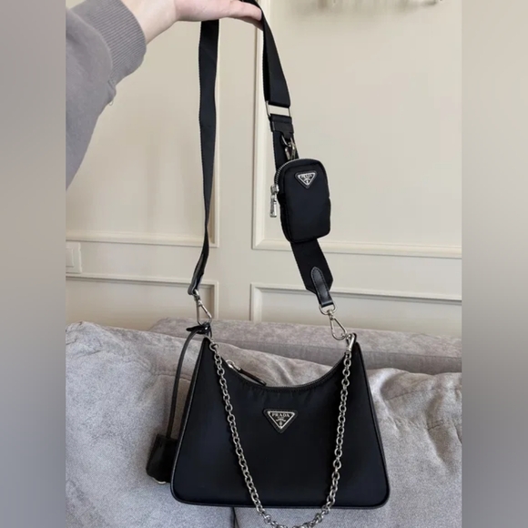 Prada Re-Edition 2005 Re-Nylon and Saffiano mini bag - Picture 1 of 10